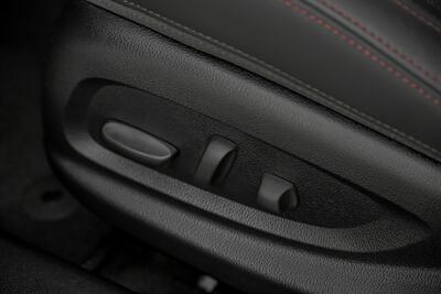 2017 Chevrolet SS   - Photo 28 - Joliet, IL 60435