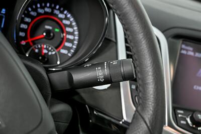 2017 Chevrolet SS   - Photo 32 - Joliet, IL 60435