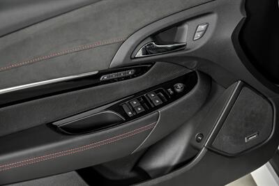 2017 Chevrolet SS   - Photo 19 - Joliet, IL 60435
