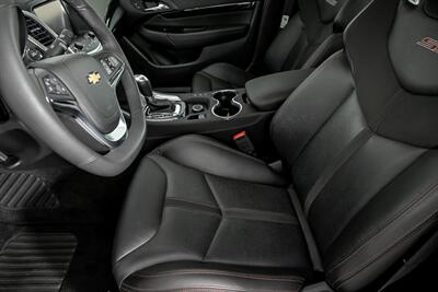 2017 Chevrolet SS   - Photo 23 - Joliet, IL 60435