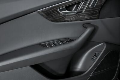 2019 Audi Q8 quattro Premium Plus 55 TFSI   - Photo 18 - Joliet, IL 60435