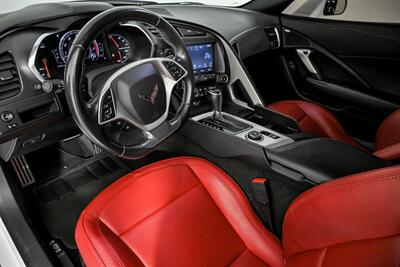 2017 Chevrolet Corvette Stingray   - Photo 19 - Joliet, IL 60435