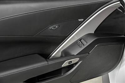 2017 Chevrolet Corvette Stingray   - Photo 17 - Joliet, IL 60435