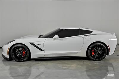 2017 Chevrolet Corvette Stingray   - Photo 7 - Joliet, IL 60435