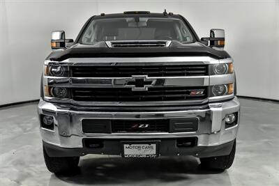 2017 Chevrolet Silverado 2500 LTZ   - Photo 5 - Joliet, IL 60435