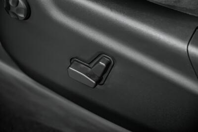 2021 Jeep Grand Cherokee Trackhawk-BONE STOCK!   - Photo 25 - Joliet, IL 60435