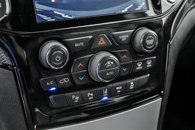 2021 Jeep Grand Cherokee Trackhawk-BONE STOCK!   - Photo 36 - Joliet, IL 60435