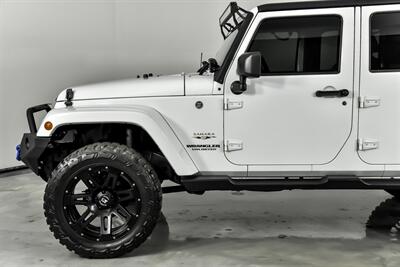 2016 Jeep Wrangler Unlimited Sahara   - Photo 8 - Joliet, IL 60435