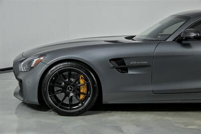 2018 Mercedes-Benz AMG GT R-HUGE $198K MSRP-CARBON CERAMICS & CARBON PACKAGE - Photo 7 - Joliet, IL 60435