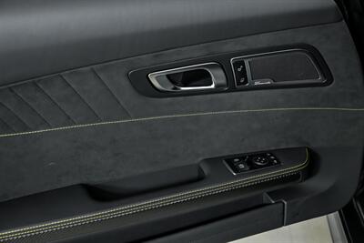 2018 Mercedes-Benz AMG GT R-HUGE $198K MSRP-CARBON CERAMICS & CARBON PACKAGE - Photo 18 - Joliet, IL 60435