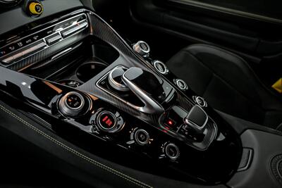 2018 Mercedes-Benz AMG GT R-HUGE $198K MSRP-CARBON CERAMICS & CARBON PACKAGE - Photo 34 - Joliet, IL 60435