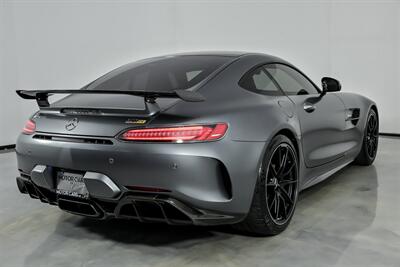 2018 Mercedes-Benz AMG GT R-HUGE $198K MSRP-CARBON CERAMICS & CARBON PACKAGE - Photo 12 - Joliet, IL 60435