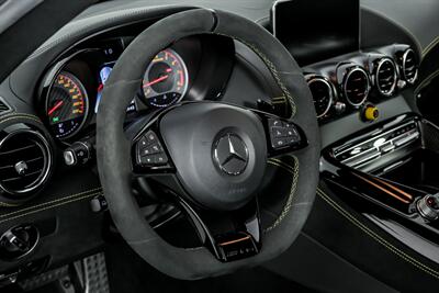2018 Mercedes-Benz AMG GT R-HUGE $198K MSRP-CARBON CERAMICS & CARBON PACKAGE - Photo 23 - Joliet, IL 60435