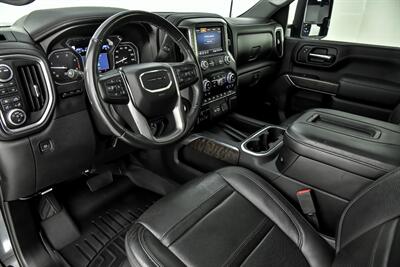 2020 GMC Sierra 2500 Denali-JACKED-$35K IN MODS-SHOW TRUCK   - Photo 22 - Joliet, IL 60435