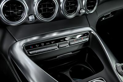 2017 Mercedes-Benz AMG GT   - Photo 31 - Joliet, IL 60435