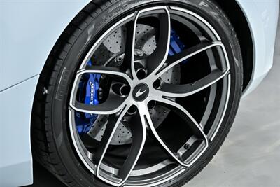 2020 McLaren 720S Spider Luxury   - Photo 19 - Joliet, IL 60435