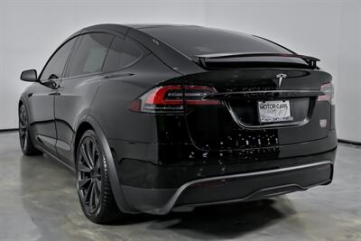2022 Tesla Model X Plaid   - Photo 10 - Joliet, IL 60435