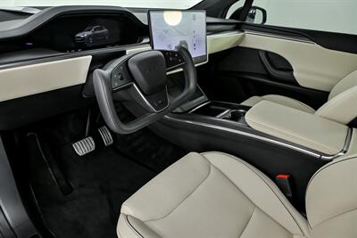 2022 Tesla Model X Plaid   - Photo 19 - Joliet, IL 60435