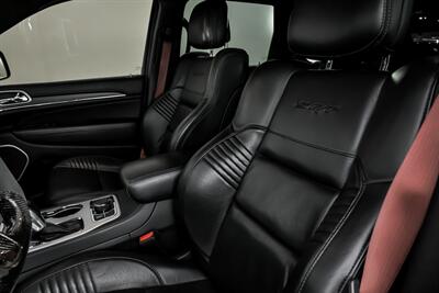2018 Jeep Grand Cherokee SRT   - Photo 23 - Joliet, IL 60435