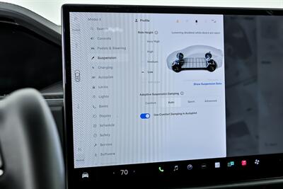 2023 Tesla Model X Plaid   - Photo 33 - Joliet, IL 60435