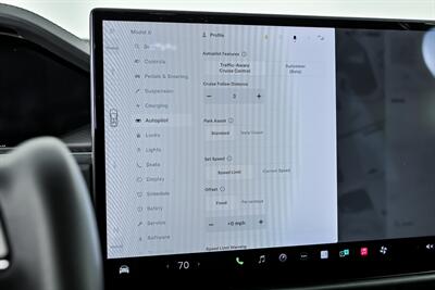 2023 Tesla Model X Plaid   - Photo 35 - Joliet, IL 60435
