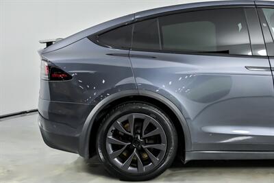 2023 Tesla Model X Plaid   - Photo 13 - Joliet, IL 60435