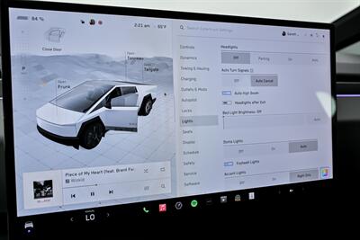2025 Tesla Cybertruck -$30K MODS-FULL PAINT MATCH & WHEELS   - Photo 38 - Joliet, IL 60435
