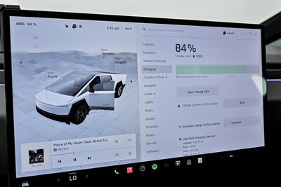 2025 Tesla Cybertruck -$30K MODS-FULL PAINT MATCH & WHEELS   - Photo 34 - Joliet, IL 60435