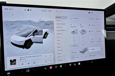 2025 Tesla Cybertruck -$30K MODS-FULL PAINT MATCH & WHEELS   - Photo 31 - Joliet, IL 60435