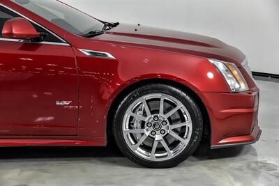 2013 Cadillac CTS-V   - Photo 15 - Joliet, IL 60435