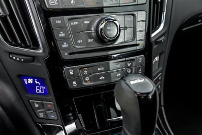 2013 Cadillac CTS-V   - Photo 35 - Joliet, IL 60435