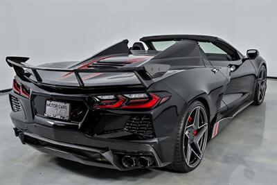 2021 Chevrolet Corvette Stingray 3LT   - Photo 12 - Joliet, IL 60435