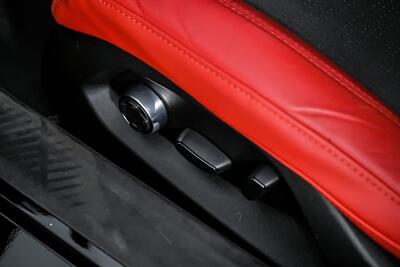 2021 Chevrolet Corvette Stingray 3LT   - Photo 25 - Joliet, IL 60435