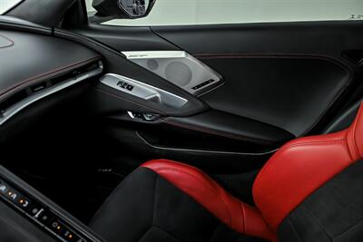 2021 Chevrolet Corvette Stingray 3LT   - Photo 39 - Joliet, IL 60435