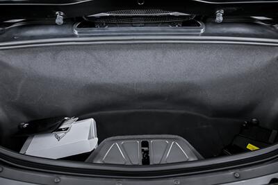 2021 Chevrolet Corvette Stingray 3LT   - Photo 16 - Joliet, IL 60435