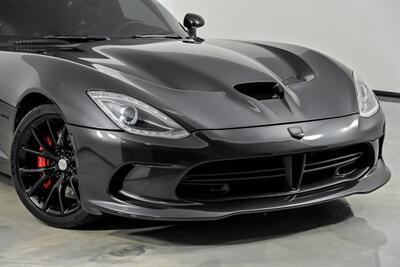 2013 Dodge SRT Viper GTS   - Photo 3 - Joliet, IL 60435