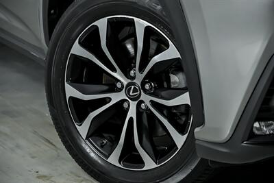 2018 Lexus NX 300   - Photo 4 - Joliet, IL 60435