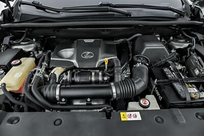 2018 Lexus NX 300   - Photo 17 - Joliet, IL 60435