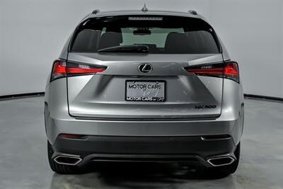 2018 Lexus NX 300   - Photo 11 - Joliet, IL 60435