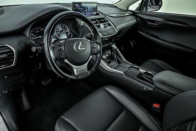 2018 Lexus NX 300   - Photo 19 - Joliet, IL 60435