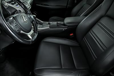 2018 Lexus NX 300   - Photo 20 - Joliet, IL 60435