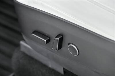 2023 Tesla Model Y Performance - Photo 25 - Joliet, IL 60435