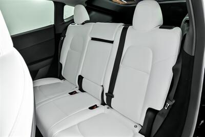 2023 Tesla Model Y Performance - Photo 23 - Joliet, IL 60435