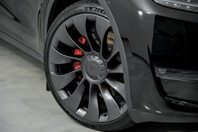 2023 Tesla Model Y Performance - Photo 4 - Joliet, IL 60435