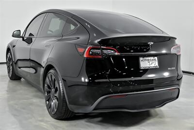 2023 Tesla Model Y Performance - Photo 10 - Joliet, IL 60435