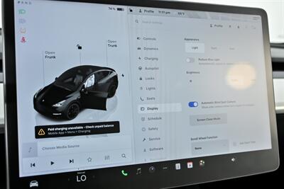 2023 Tesla Model Y Performance - Photo 39 - Joliet, IL 60435