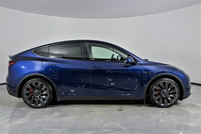2023 Tesla Model Y Performance   - Photo 14 - Joliet, IL 60435