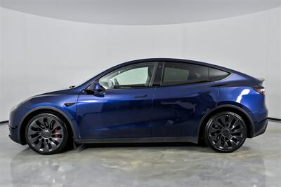2023 Tesla Model Y Performance   - Photo 8 - Joliet, IL 60435