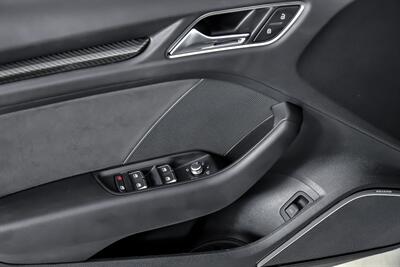 2018 Audi RS 3 2.5T quattro   - Photo 18 - Joliet, IL 60435