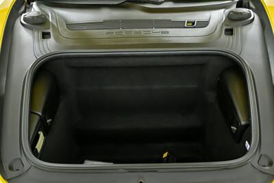 2022 Porsche 718 Cayman GT4   - Photo 17 - Joliet, IL 60435
